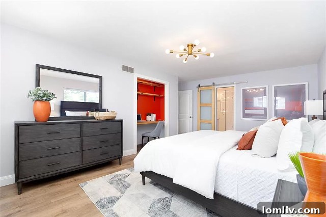 Lochwood Meadows: Where Every Flip Was Fate 10 11111-Shortmeadow-overview