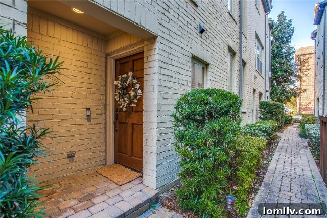Exterior facade of 4524 Emerson Avenue #2, a charming three-story townhome in University Park