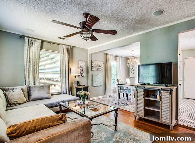 Bright and comfortably furnished living area