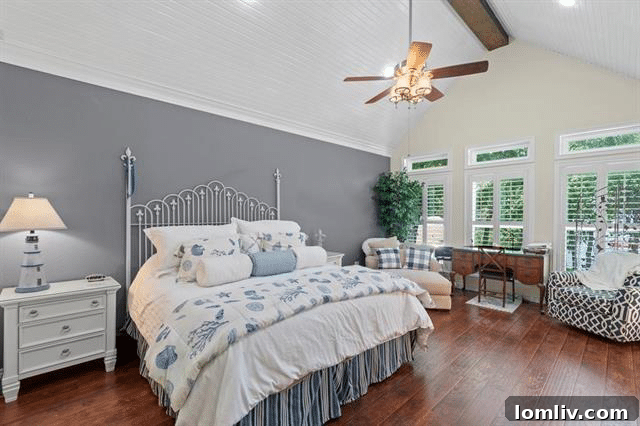 Interior view of 12750 Holly Court living area