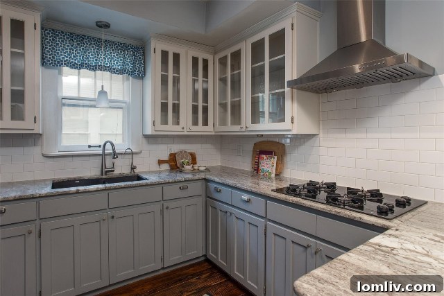 Exceptional Value Awaits in Arlington Heights 2-Bedroom Homes 2 Renovated two-bedroom home in Fort Worth's Arlington Heights offers more than apartments.