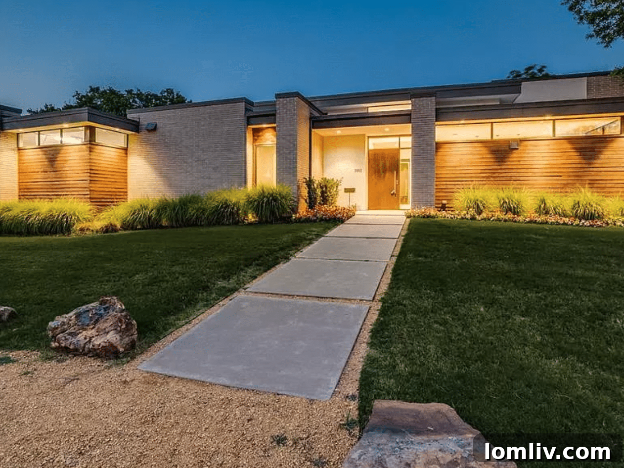 Modern Home Exterior in Preston Hollow, Dallas