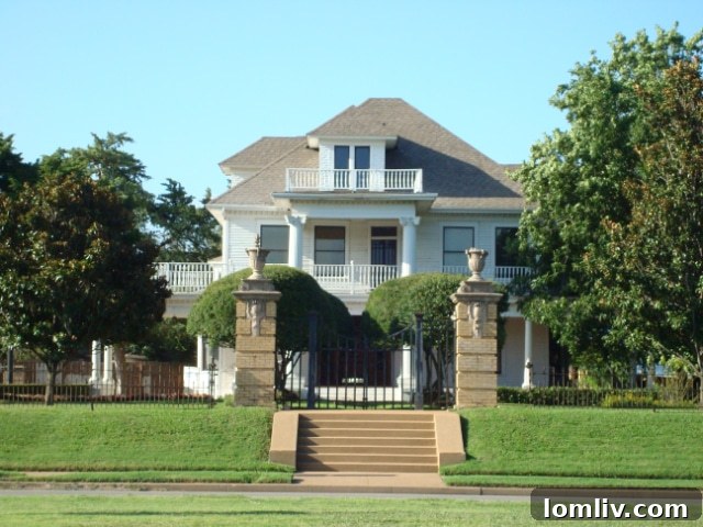 The 1905 Cedar Crest House at 2223 West Jefferson Boulevard, a rare intact Victorian country estate in Dallas