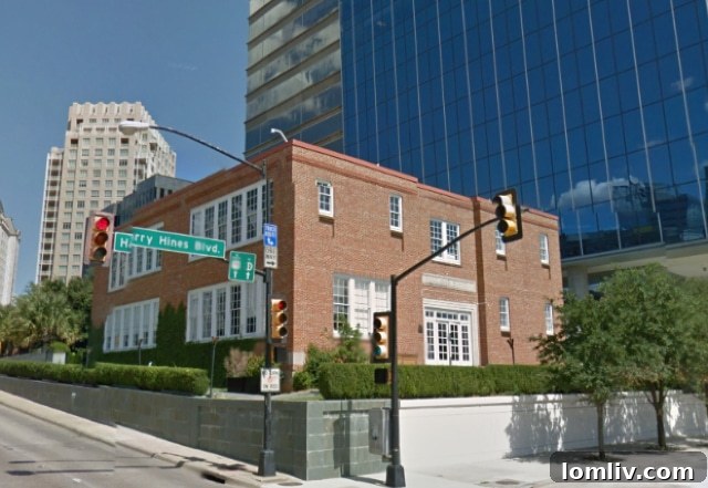 St. Annes School at 2514 Harry Hines Boulevard, Dallas's first school for Hispanic children