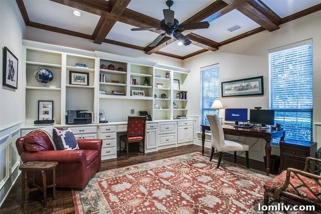 Luxurious living room 6171 Llano Avenue
