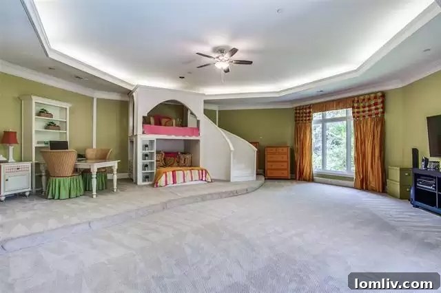 Emmitt Smith house game room