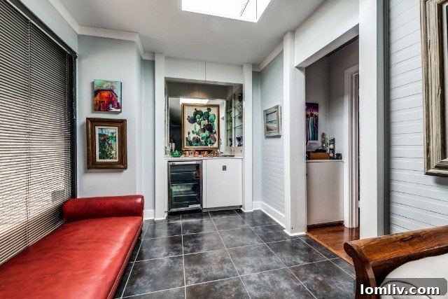 Spacious backyard, presenting opportunities for a magnificent garden or outdoor oasis
