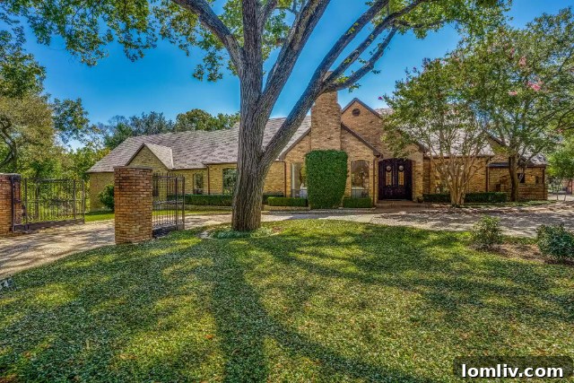 5054 Lakehill Court - Front Entrance and Landscaping