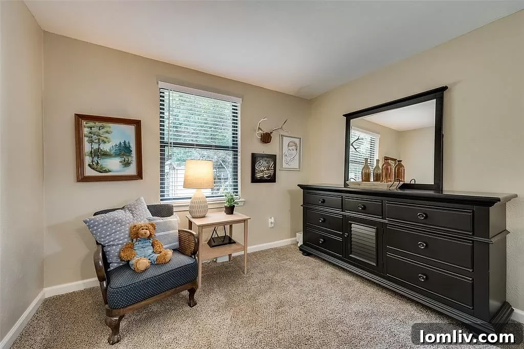 East Dallas Country Club A World of Opportunity 7 Updated bathroom featuring modern fixtures in the Sharondale home