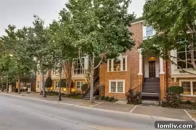 2225-Canton-Apt.-127-Front
