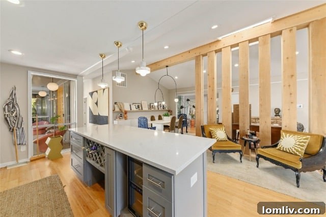 Living area with custom pillars and modern furniture