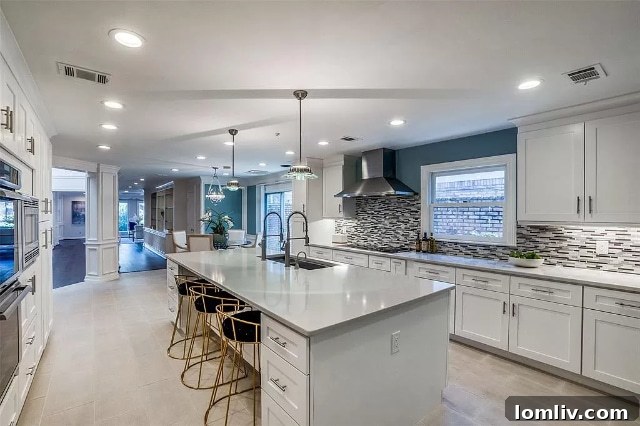 Breakfast Nook or Informal Dining Area adjacent to Kitchen