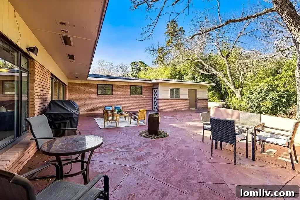 1027-Evergreen-Hills1