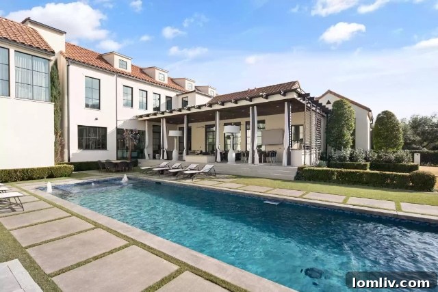 5807-Park-Lane-Outdoor-Patio-Garden-Luxury