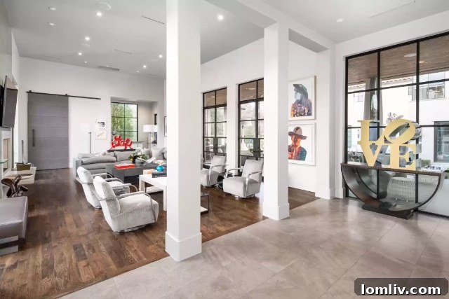 5807-Park-Lane-Entryway-Gates-Dallas-Real-Estate