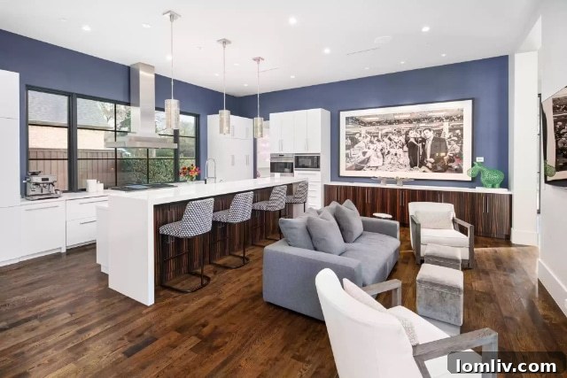 5807-Park-Lane-Dining-Area-Luxury-Home