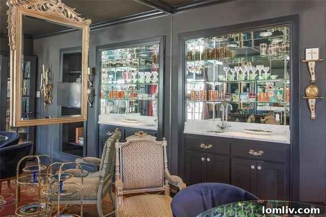 Kitchen dining nook with matching chairs and cabinetry