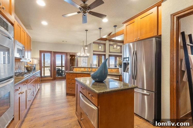 Spacious Eat-in Kitchen with Island and High-end Appliances