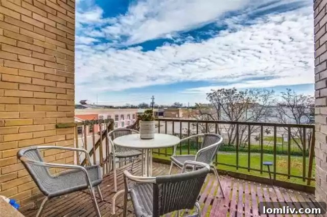 Balcony with City View