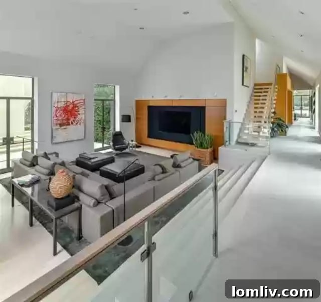 Surrey-Circle-7