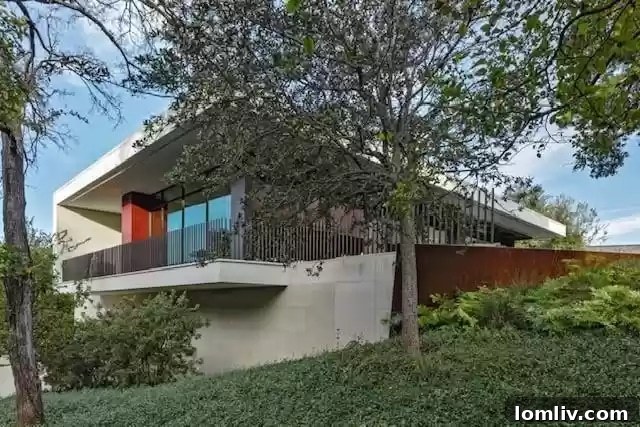 Surrey-Circle-1