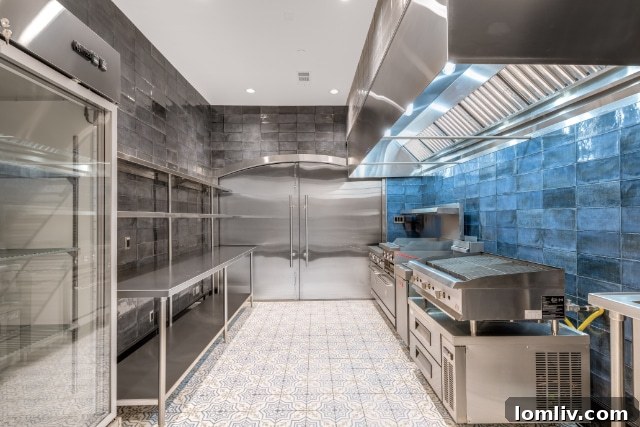 9727 Audubon Place - Outdoor Cooking Kitchen