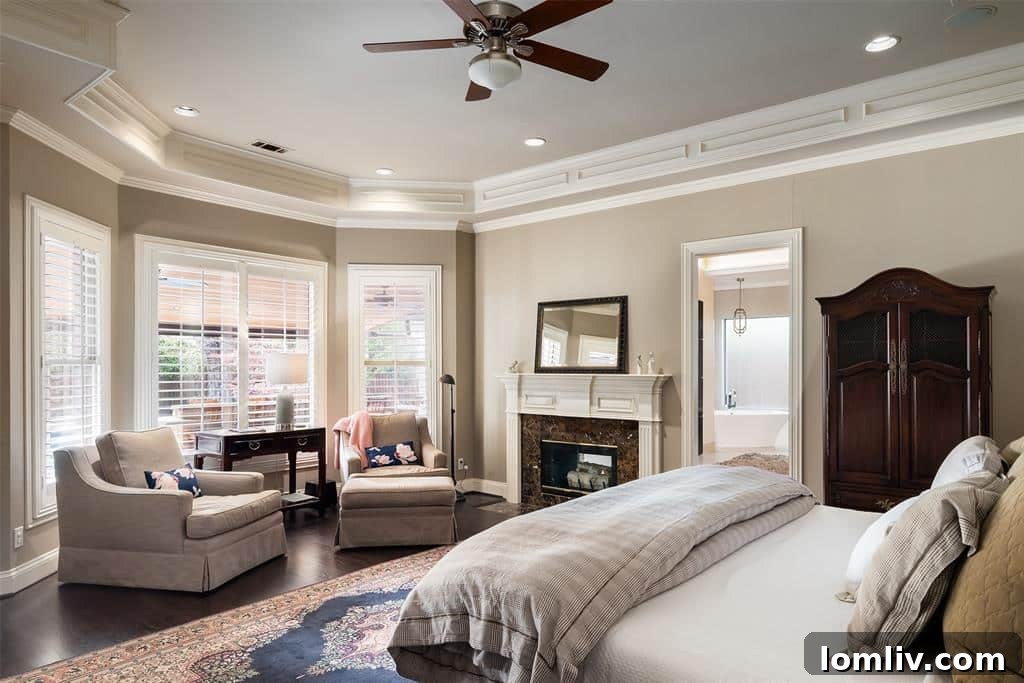 Luxurious kitchen and breakfast nook area, designed for modern family living and entertaining.