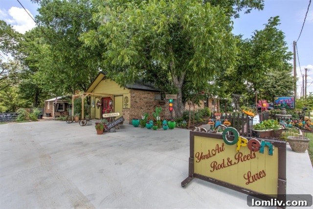 Charming House and Shop Exterior in Downtown Azle