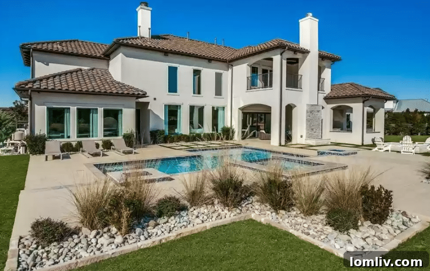 Magnificent lakeside estate at 2059 Lilac Lane, Frisco
