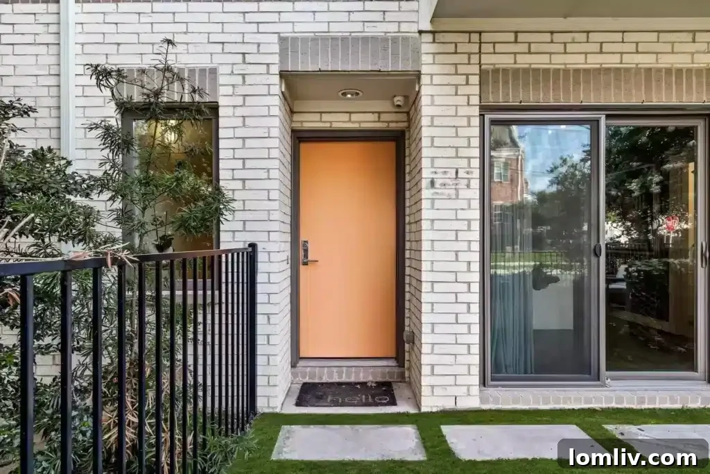 Lemmon Tree Place: A Desirable Address for a Beautiful Townhome 3 101BF125-A979-4706-8D63-436183FFDDF2-1024x683