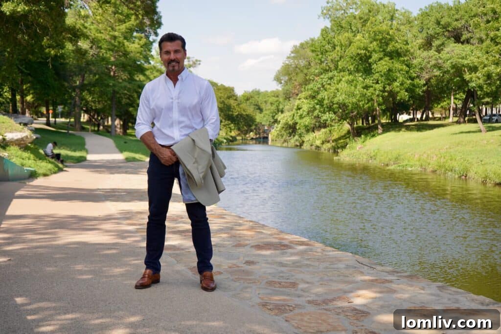 Turtle Creek Association Takes Charge of Dallas Front Yard Beauty 2 Trueblood Creek, a vital green space in Dallas, flowing past upscale residential areas.