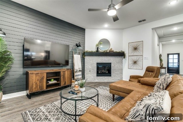 A charming traditional house exterior in Lavon, hinting at hidden potential.