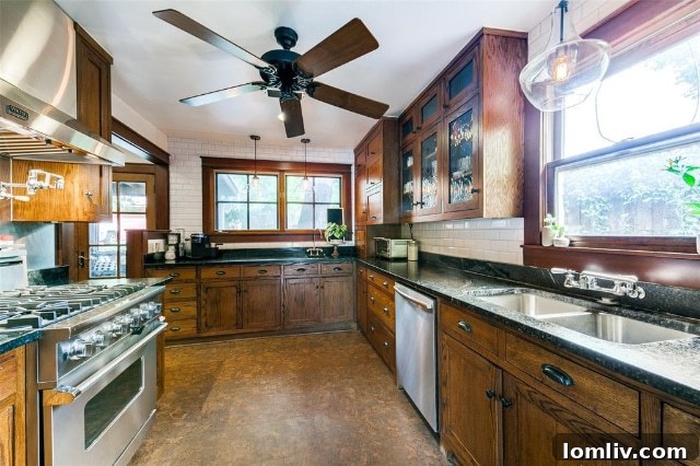 Modern and custom kitchen with Viking appliances at 3001 Irwindell Blvd