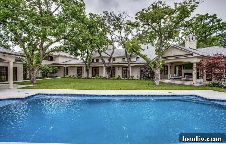 Bluffview Lands Texas Most Expensive Home Dallas Fills July Top 10 16 Hathaway Street luxury estate exterior