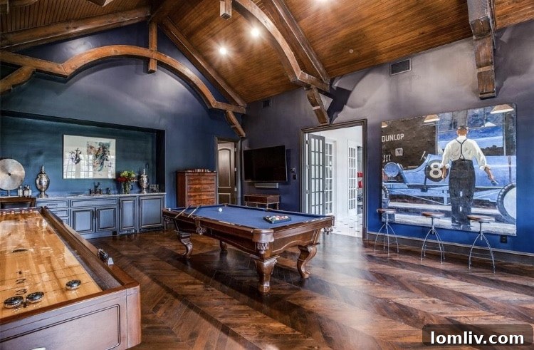 Bluffview Lands Texas Most Expensive Home Dallas Fills July Top 10 19 Hathaway Street formal dining room