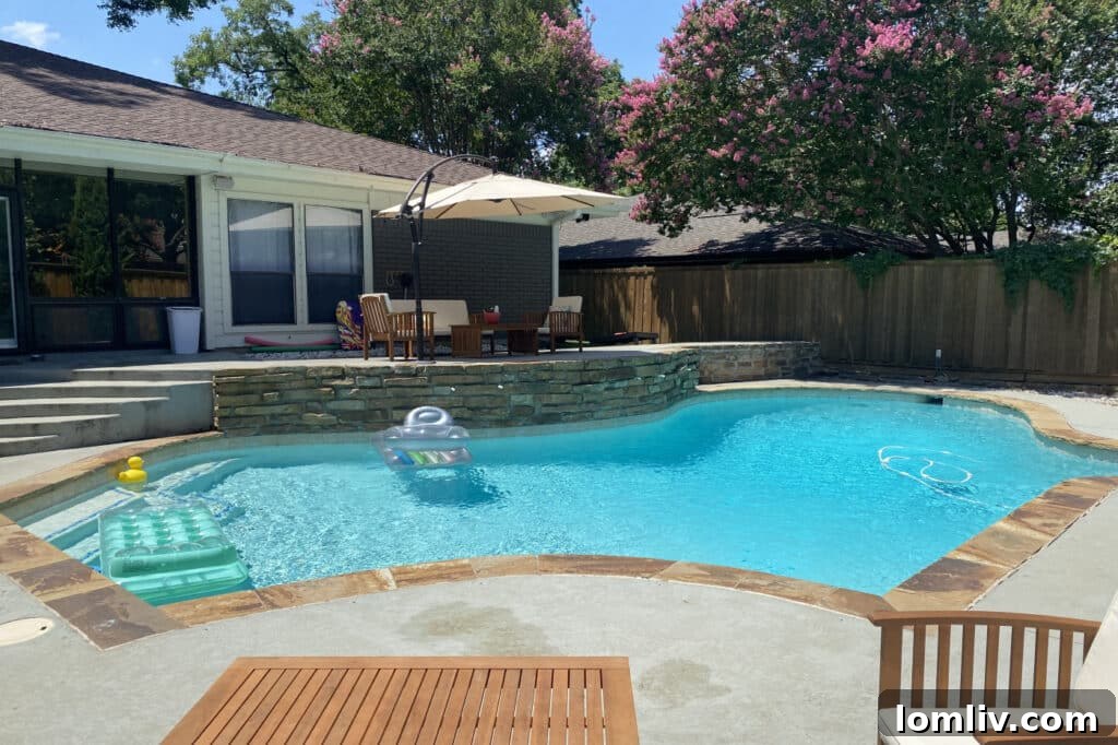 Lake Highlands Dallas pool for up to 15 guests on Swimply