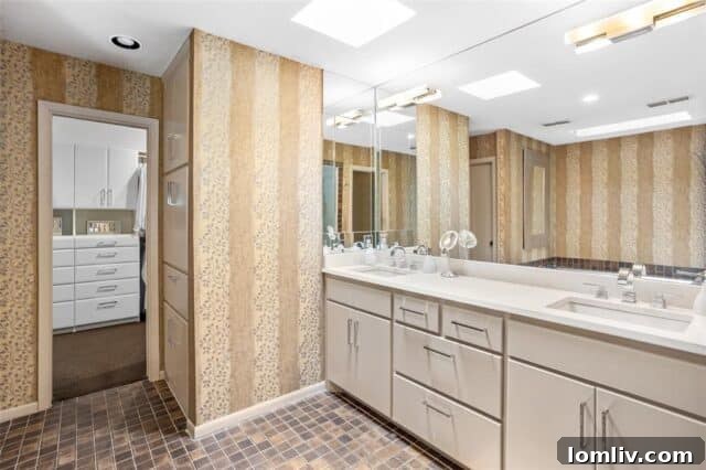 Luxury Master Suite Fort Worth