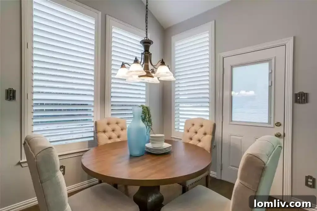 Breakfast Nook with Outdoor Views