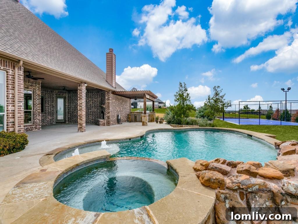 Luxury Outdoor Oasis Fort Worth