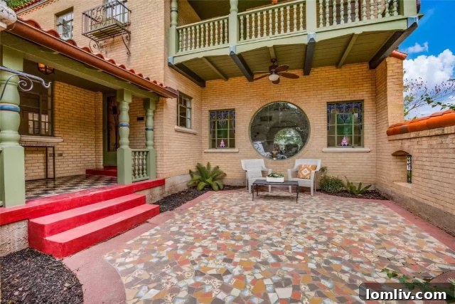 Own a Historic Hutsell Masterpiece in Lakewood 3 The meticulous craftsmanship of a Hutsell home in Lakewood, Dallas