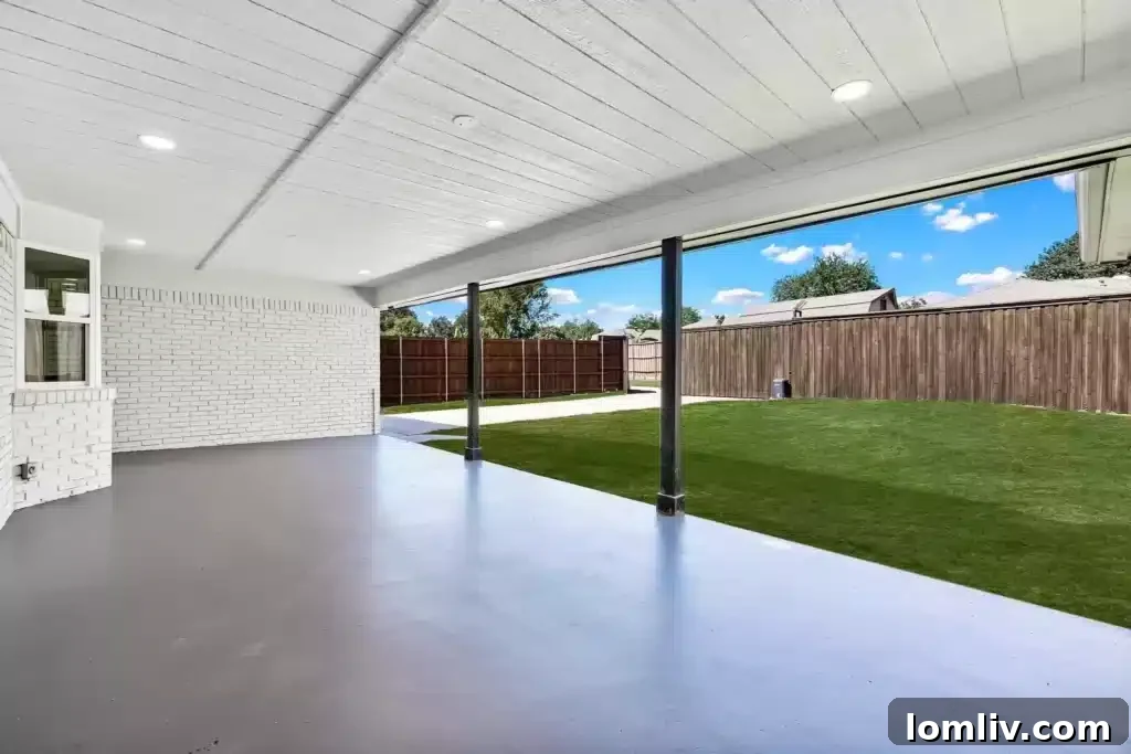 Spacious covered patio for entertaining