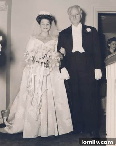 Caroline Rose Hunt being walked down the aisle by her father, H.L. Hunt, at her wedding to Loyd Sands.