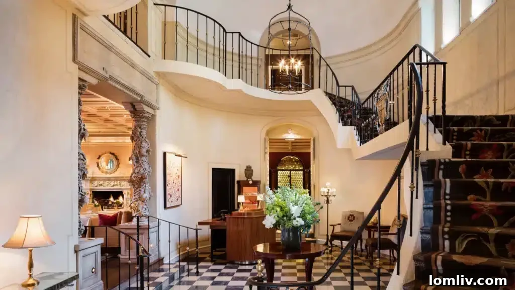 The elegant restaurant foyer at The Mansion on Turtle Creek