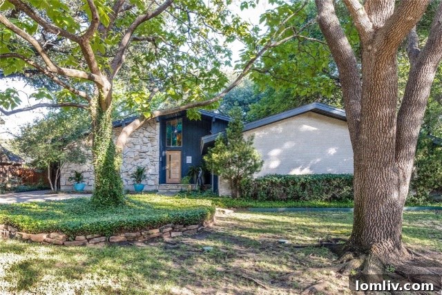 3135 Brincrest Drive: A Modern Masterpiece in Farmers Branch