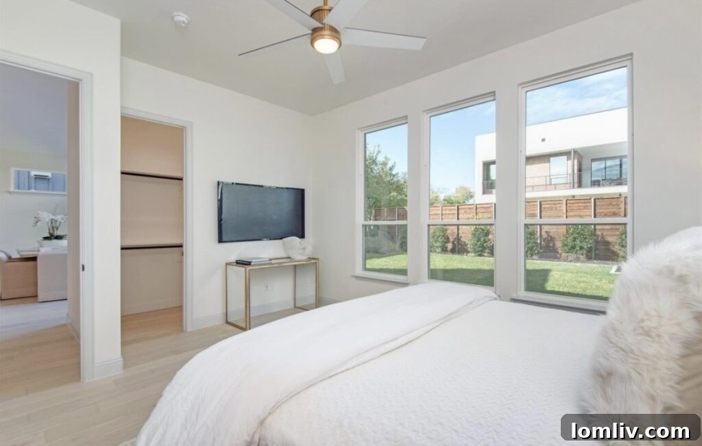 Spacious open-concept living area with high ceilings at 4407 Sexton Lane