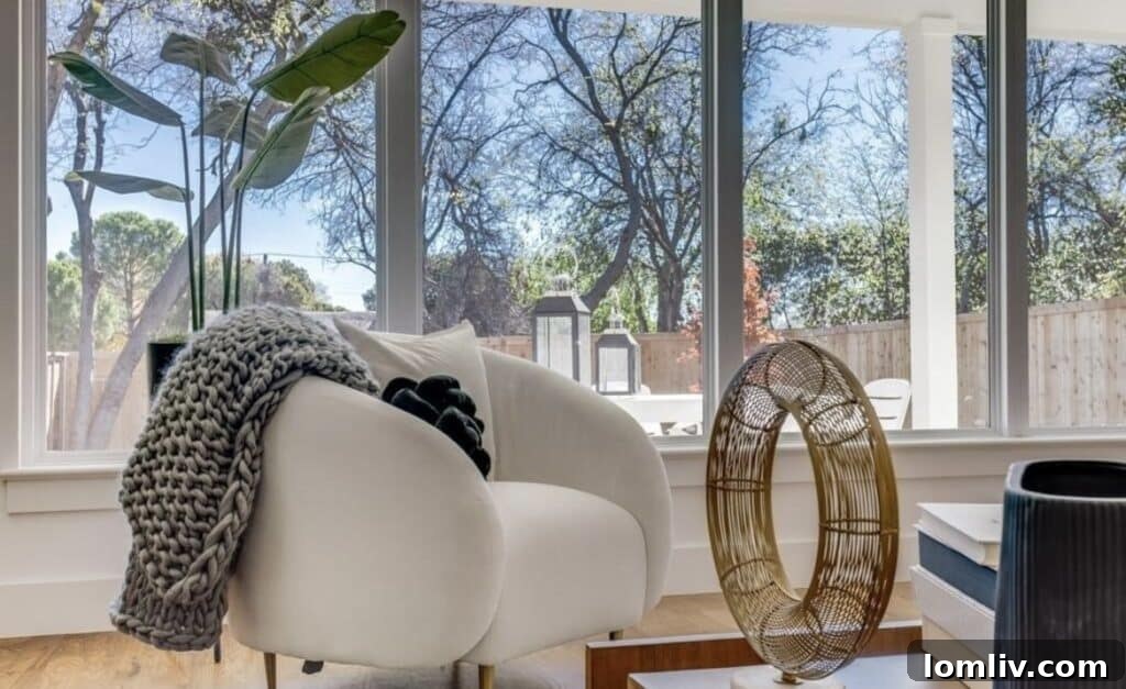 Cozy Dining Nook
