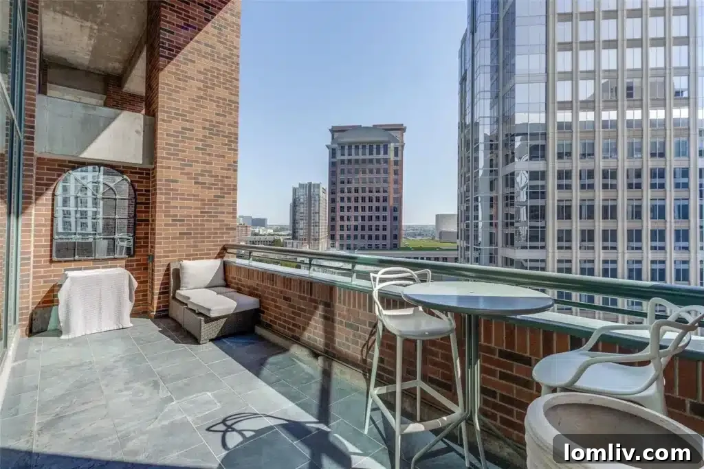 1999-McKinney-Apt-1206