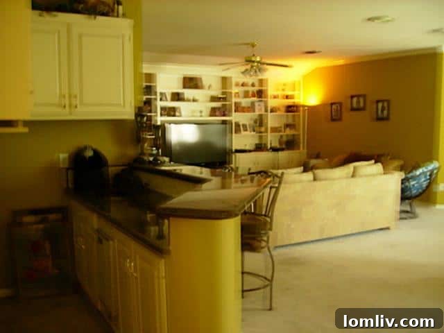 Spacious upstairs gameroom with wet bar overlooking the pool and spa at 5219 Scarborough Lane
