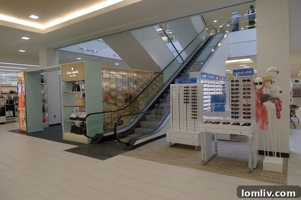 Belk Dallas Galleria Escalator Interior