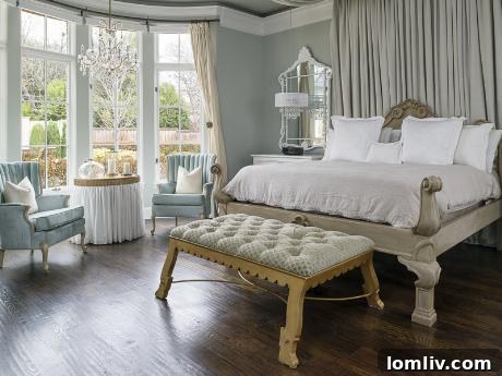 Master Suite Sitting Area